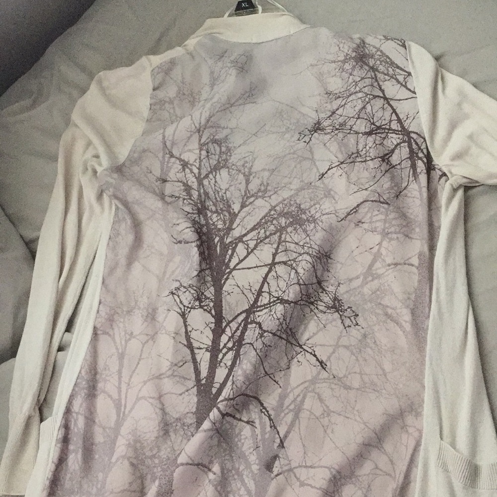 Light weight printed cardigan